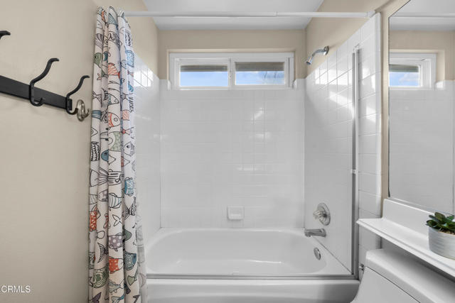 Detail Gallery Image 29 of 48 For 5297 Paseo Ricoso, Camarillo,  CA 93012 - 3 Beds | 2/1 Baths