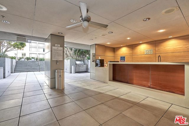 1155 S Grand Avenue, Los Angeles CA: https://media.crmls.org/mediaz/4d06df25-e341-4ee0-80ce-1c7a4a7ea5b5.jpg