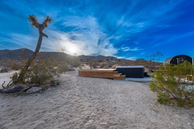 8256 Quail Springs Road, Joshua Tree CA: https://media.crmls.org/mediaz/4d078aaf-a677-414d-b8e2-cb6e22ca6676.jpg