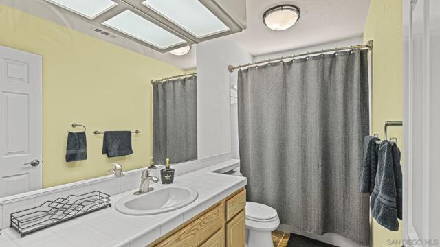 24249 Sargeant Rd, Ramona CA: https://media.crmls.org/mediaz/4d07d029-2a59-490a-8725-b6e60282dfb8.jpg