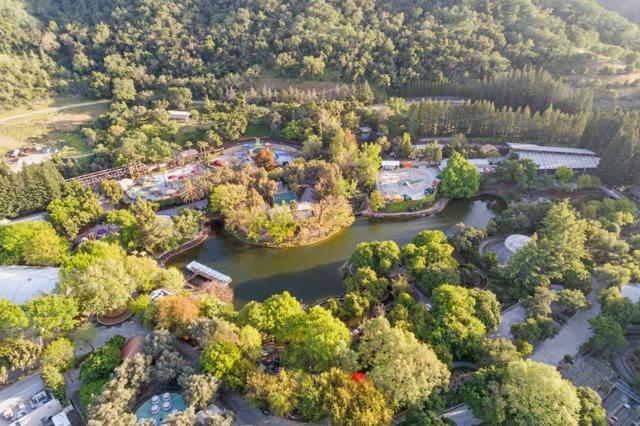7081 Kirigin Way, Gilroy CA: https://media.crmls.org/mediaz/4d08e04f-dbc5-45c1-b0cf-3fe11e192df4.jpg