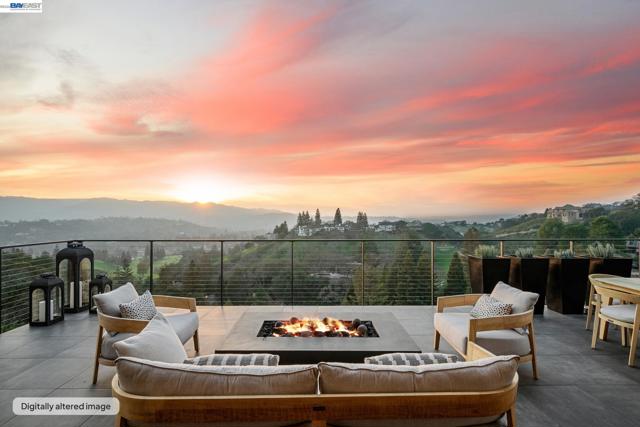 Image 1 of 60 For 2525 Biltmore Dr