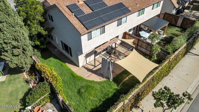 170 Spanish Moss Place, Camarillo CA: https://media.crmls.org/mediaz/4d09d1e6-921c-4fe2-871b-80b6d3a81755.jpg