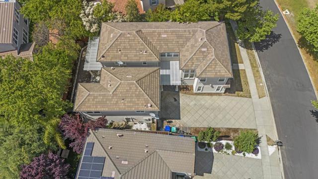 2004 W Lagoon Rd, Pleasanton CA: https://media.crmls.org/mediaz/4d0a3e4d-c92c-4923-93eb-f2a2b85fe13c.jpg