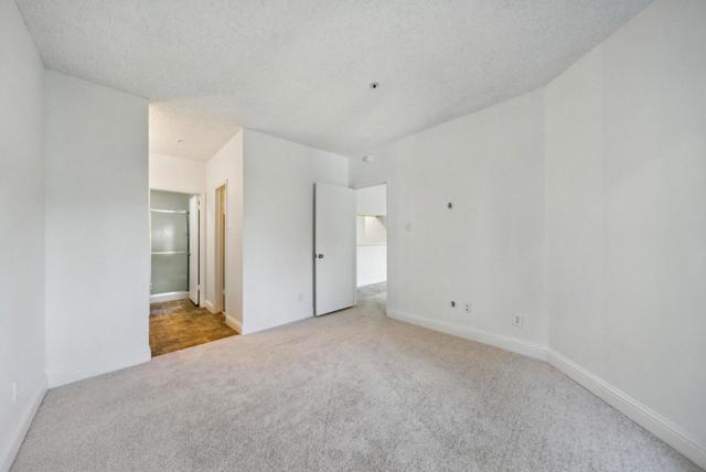 1201 Glen Cove Parkway, Vallejo CA: https://media.crmls.org/mediaz/4d0a8d1a-eda8-4f7a-9485-74bd290ab5de.jpg