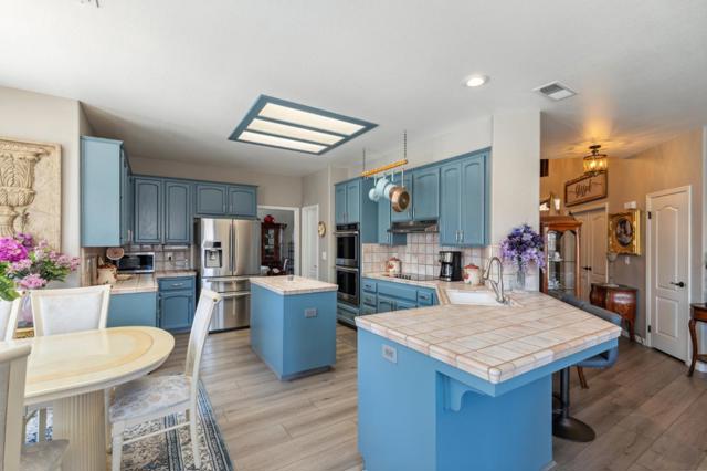 7355 Edgewater Street, Chowchilla CA: https://media.crmls.org/mediaz/4d0b0ec7-533b-43da-b07f-ea95b9177c84.jpg