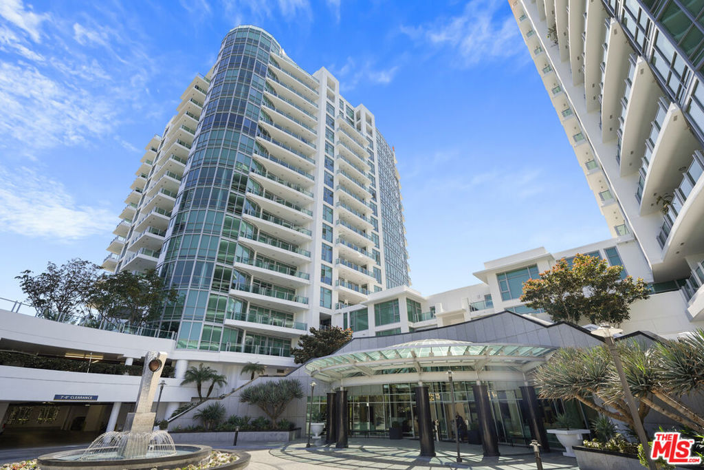 3141 Michelson Drive #1506