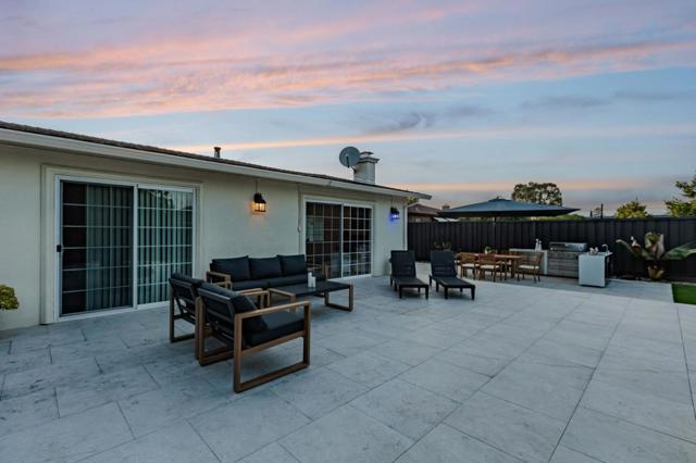 2924 Vivian Lane, San Jose CA: https://media.crmls.org/mediaz/4d0c5faa-0bf5-4f84-bcb3-87daf1d9c791.jpg