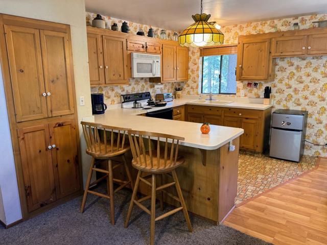 50858 Red Fir Terrace, Soda Springs CA: https://media.crmls.org/mediaz/4d0e3b00-ef45-4e3d-b1a0-08efe02bc3bc.jpg