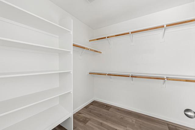 9748 Collie Way, Elk Grove CA: https://media.crmls.org/mediaz/4d0f297a-a59d-46bd-8c94-b9b8d97e6f4a.jpg
