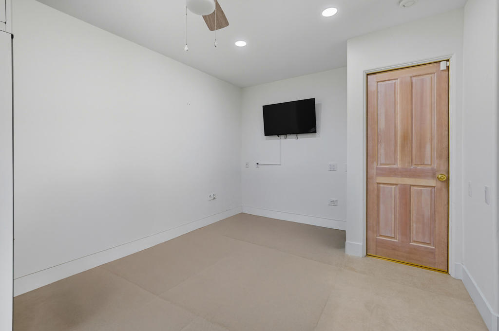 MLS #219136089PS image #22