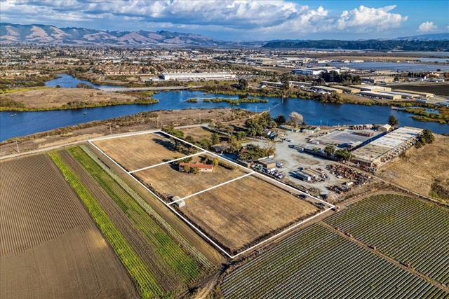 235 Lee Road, Watsonville CA: https://media.crmls.org/mediaz/4d110d26-830a-4966-b131-506fef6fc176.jpg