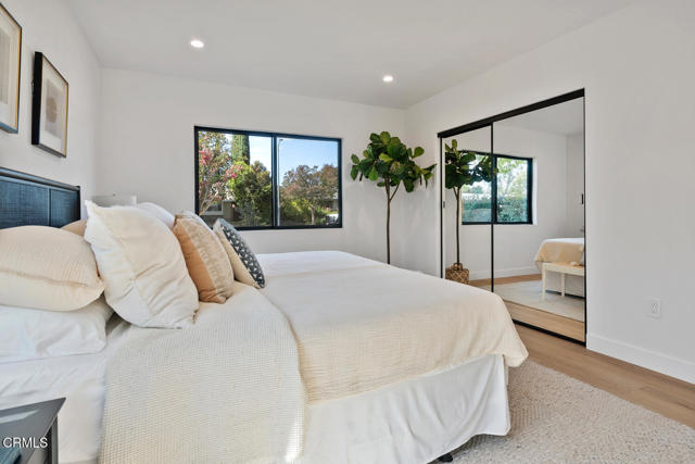 Detail Gallery Image 27 of 50 For 7932 Woodlake Ave, West Hills,  CA 91304 - 4 Beds | 3 Baths