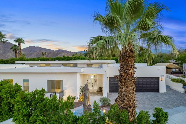 74775 Del Coronado Drive, Palm Desert CA: https://media.crmls.org/mediaz/4d122069-d145-4820-a1c7-b93513c77d98.jpg
