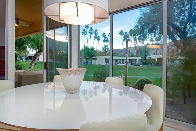 71 Westlake Circle, Palm Springs CA: https://media.crmls.org/mediaz/4d1263d0-50fd-4e86-b8c9-c0096aeb2fe2.jpg