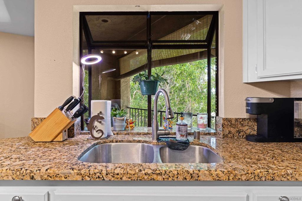 2849 E St - photo 11