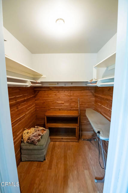 Detail Gallery Image 15 of 30 For 691 Springfield Ave, Ventura,  CA 93004 - 5 Beds | 2/1 Baths