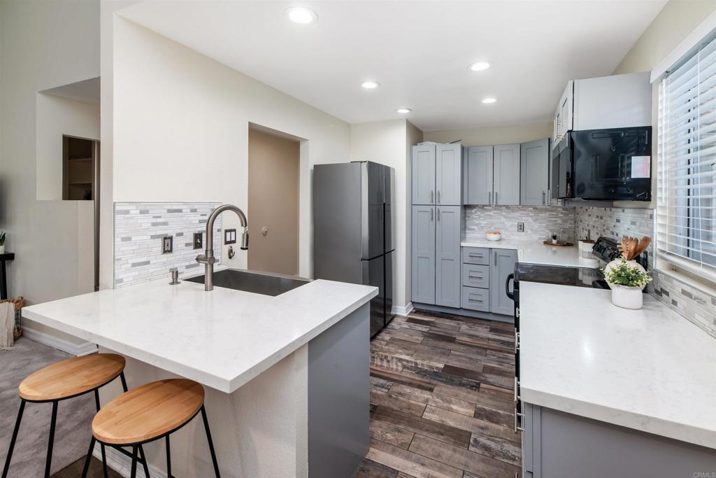 930 Via Mil Cumbres - photo 16