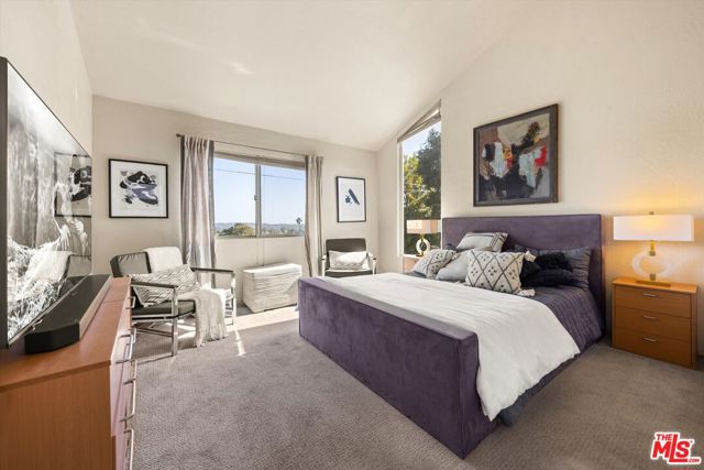 840 Cheltenham Road, Santa Barbara CA: https://media.crmls.org/mediaz/4d1747e6-c622-4e59-ad22-0f3aecbf19cd.jpg