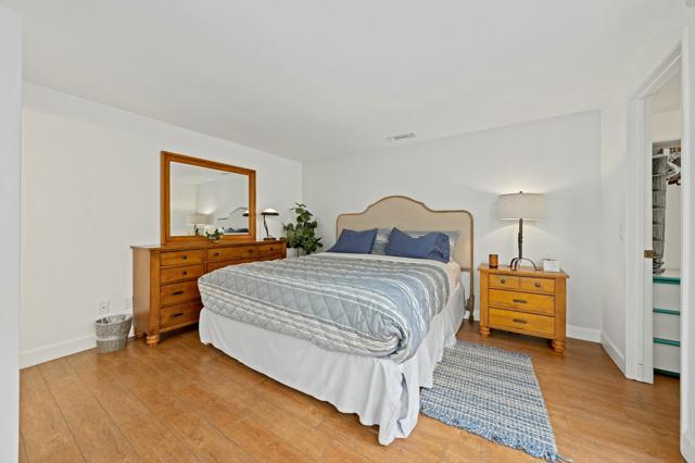 48629 Sundrop Court, Palm Desert CA: https://media.crmls.org/mediaz/4d179b00-0188-44db-a9b2-9005ba6462ae.jpg
