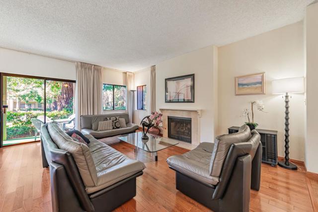 50 Horgan Avenue, Redwood City CA: https://media.crmls.org/mediaz/4d17fa74-e2e2-40a5-aeb3-fcf111bb10c3.jpg