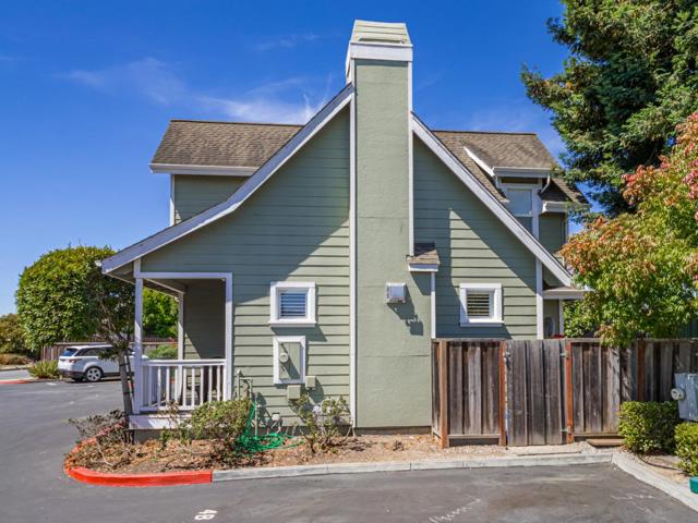 4 Holly Drive, Freedom CA: https://media.crmls.org/mediaz/4d17fca2-b331-47f4-8671-1212b2e59021.jpg