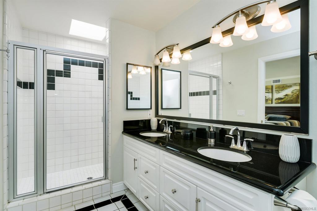 MLS #250040952SD image #25