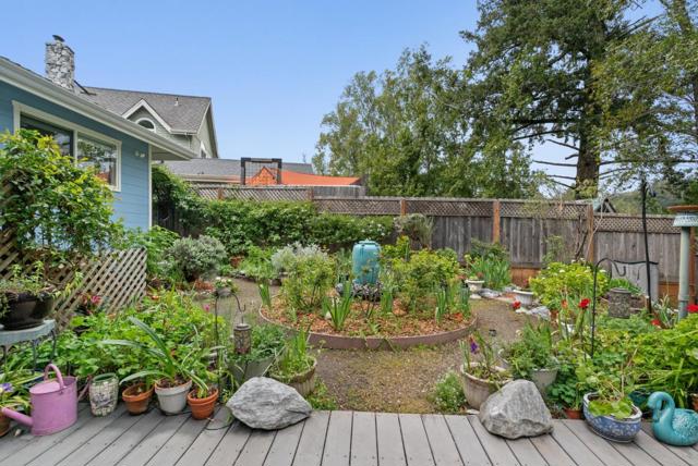 520 Tabor Drive, Scotts Valley CA: https://media.crmls.org/mediaz/4d19c700-f997-47a2-8e45-6883558618cd.jpg