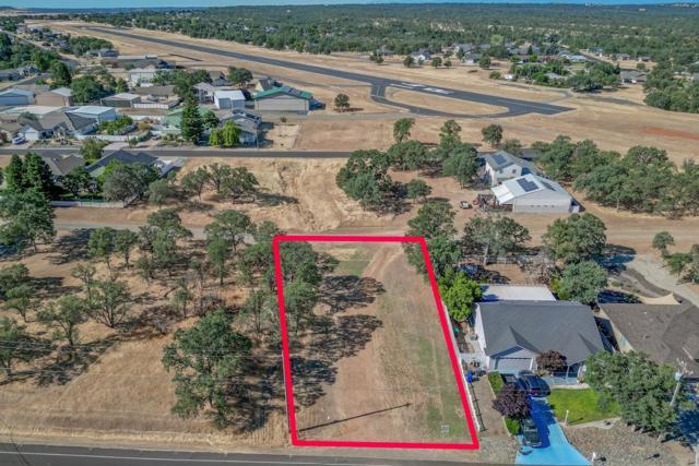 19709 Sweet Brier Place,  CA: https://media.crmls.org/mediaz/4d1b1c45-d54d-440c-861c-c3b338cd4a70.jpg