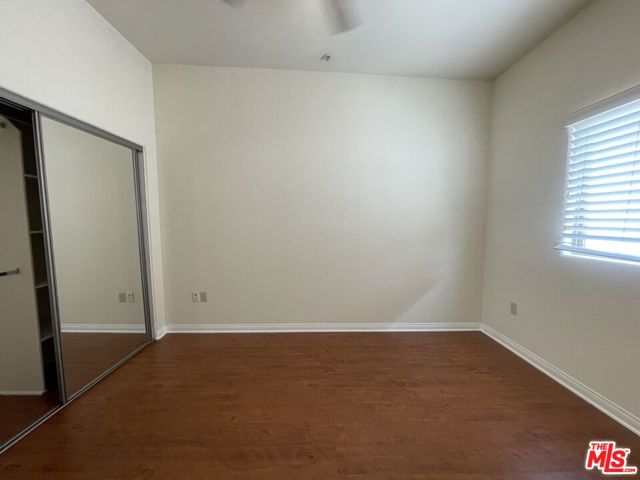 15024 Magnolia Boulevard, Sherman Oaks CA: https://media.crmls.org/mediaz/4d1cf24e-3bbf-4223-8b81-aa5ba0c6c031.jpg