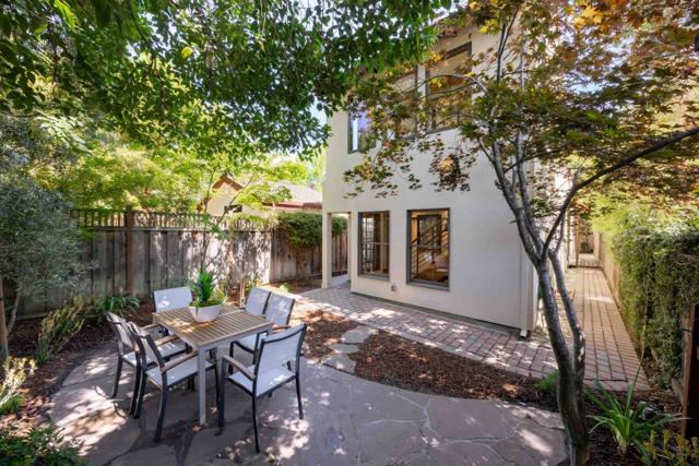 2350 Harvard Street, Palo Alto CA: https://media.crmls.org/mediaz/4d1d8af9-a2ec-493c-873e-57dcdd55f795.jpg