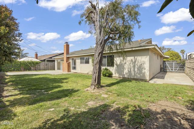 1138 Lantana Street, Camarillo CA: https://media.crmls.org/mediaz/4d1dd23d-8b69-4742-a250-9f712765fe5f.jpg