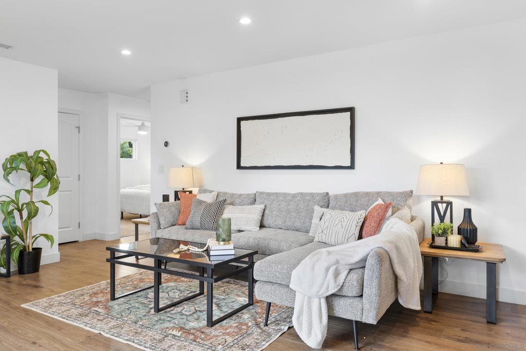 4709 Vandever Ave - photo 4