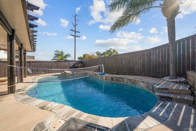 Detail Gallery Image 32 of 49 For 1482 Ridgeline Ct, San Diego,  CA 92154 - 5 Beds | 3 Baths
