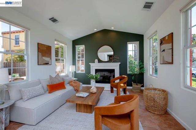 Image 8 of 60 For 2358 Coral Sea St