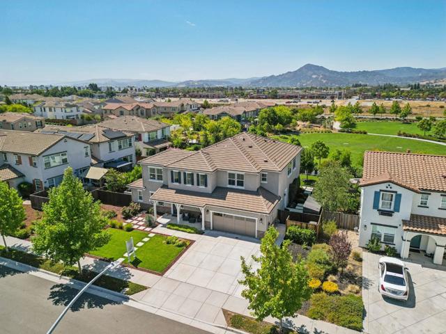 18713 White Moon Drive, Morgan Hill CA: https://media.crmls.org/mediaz/4d24a330-603f-4fc9-aa9d-d5acc2c19834.jpg