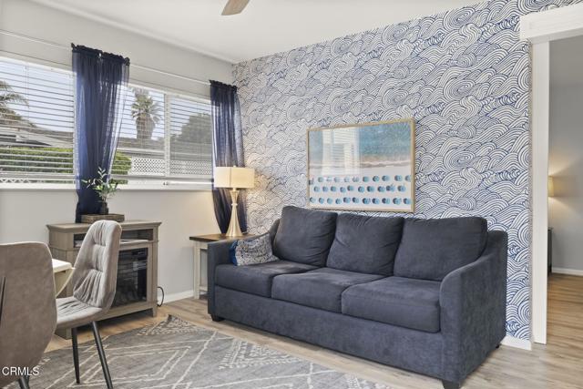1132 1142 Pittsfield Lane, Ventura CA: https://media.crmls.org/mediaz/4d24f08d-9c28-4994-a8f3-4c011f38517d.jpg