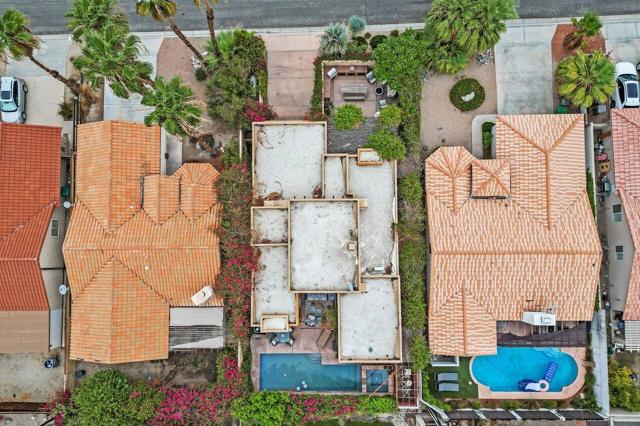 54175 Avenida Madero, La Quinta CA: https://media.crmls.org/mediaz/4d26972b-0aea-40fd-9729-baab00cb1835.jpg