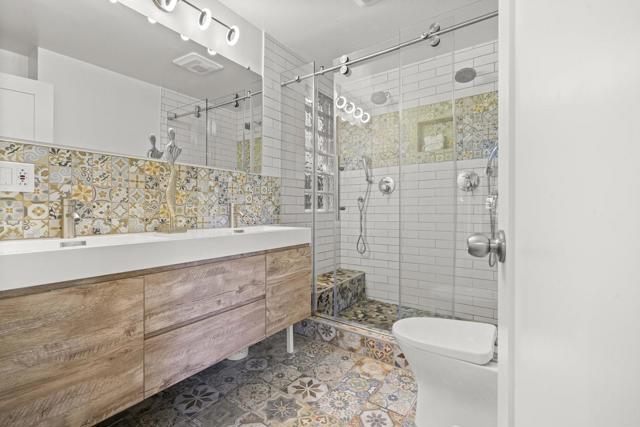 52 Jackson Street, Los Gatos CA: https://media.crmls.org/mediaz/4d26eeec-790e-4c60-ab6e-71c199c63568.jpg