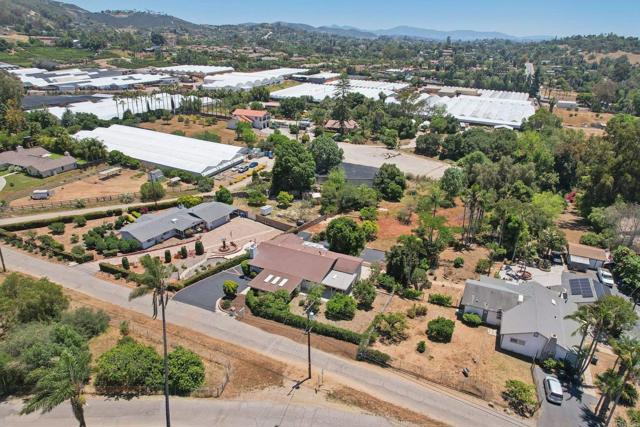 Detail Gallery Image 56 of 69 For 1917 Friendly Dr, Vista,  CA 92084 - 4 Beds | 3 Baths