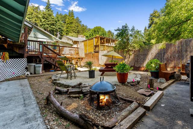 12800 Boulder Street, Boulder Creek CA: https://media.crmls.org/mediaz/4d285020-1a8a-4fbb-9567-abf21b1cbb70.jpg