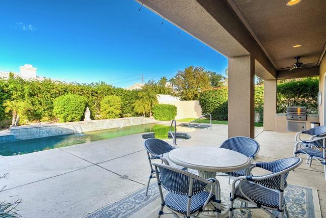 6 Dickens Court, Rancho Mirage, CA 92270