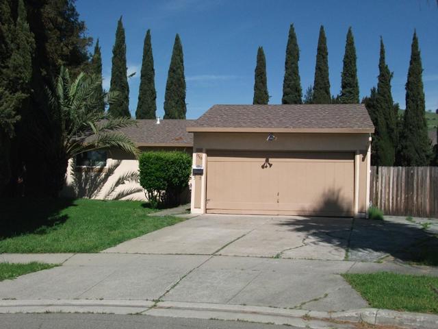 1566 Stone Creek Drive, San Jose CA: https://media.crmls.org/mediaz/4d28aa76-e861-4c15-ab78-968fd09edab3.jpg