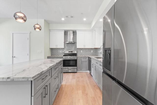 30 S 22nd Street, San Jose CA: https://media.crmls.org/mediaz/4d28c141-d892-46d4-92f9-2cb35049b50d.jpg