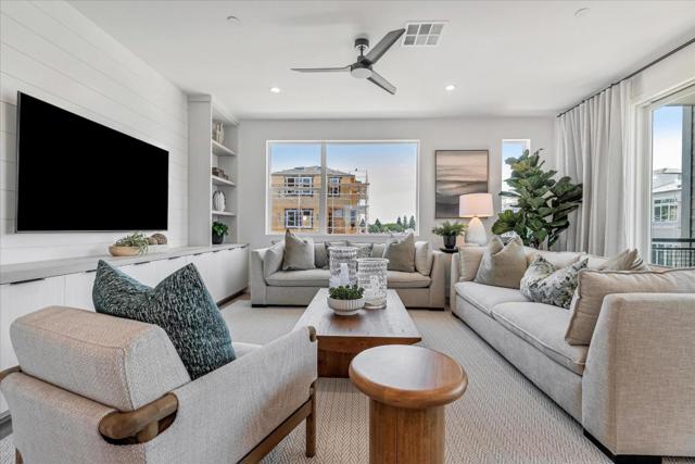 1029 Sinopia Terrace, San Ramon CA: https://media.crmls.org/mediaz/4d28c57b-1bc3-4d73-a4b6-1b39db6321a1.jpg