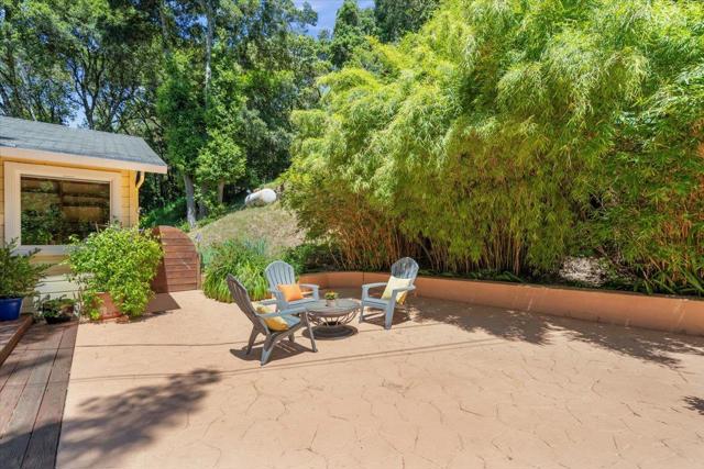 11949 Lakeshore Drive, Felton CA: https://media.crmls.org/mediaz/4d2980a7-5baf-4456-8b34-cbf3589663eb.jpg