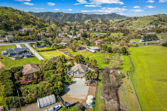 15860 Sunnyside, Morgan Hill CA: https://media.crmls.org/mediaz/4d2a047c-fa2c-4d0b-8b59-1ec3f489ac43.jpg