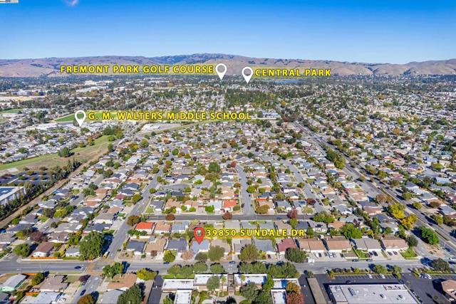 39850 Sundale Dr., Fremont CA: https://media.crmls.org/mediaz/4d2aac79-699f-4f63-a70f-27060cb365f3.jpg