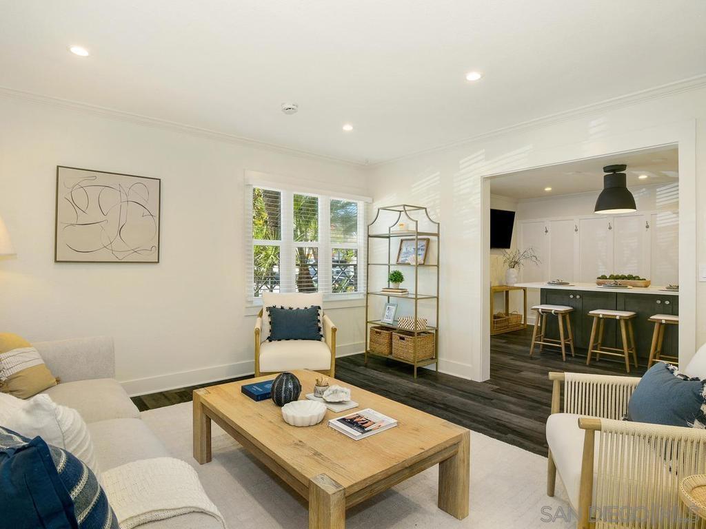 1021 Scott - photo 12