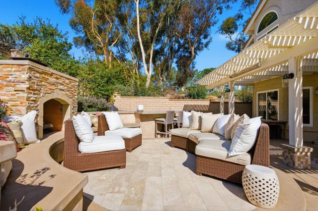 Detail Gallery Image 33 of 41 For 13184 Janetta Pl, San Diego,  CA 92130 - 4 Beds | 3 Baths